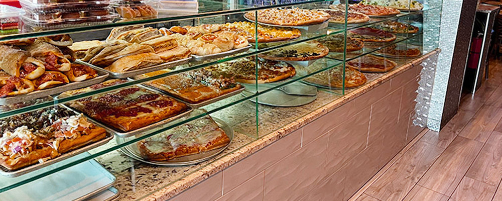 Huge variety of pizza!